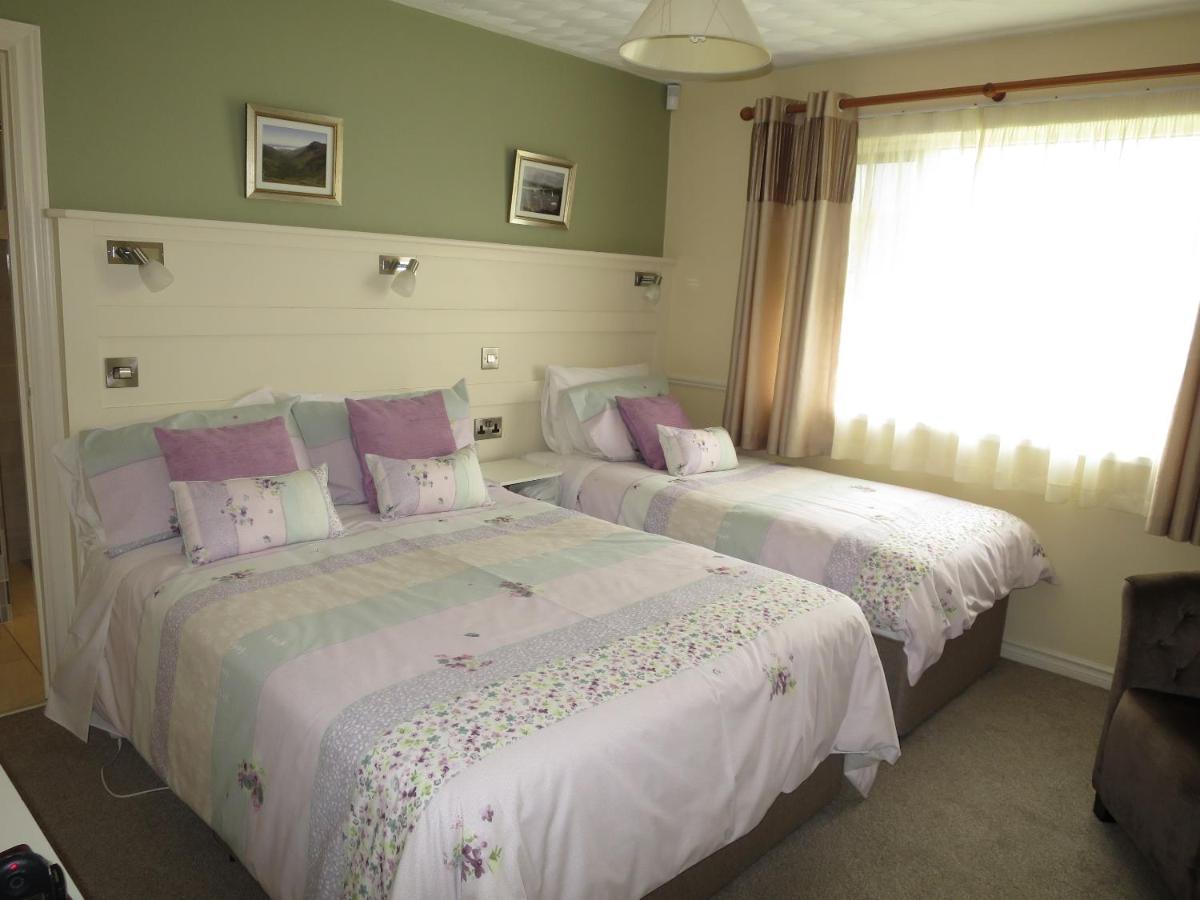 Avalon House B&B เกลนตีส์ ภายนอก รูปภาพ
