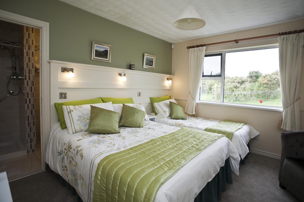Avalon House B&B เกลนตีส์ ห้อง รูปภาพ